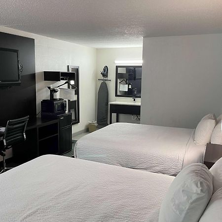 Days Inn By Wyndham Calhoun Ga I-75 And Us-41 المظهر الخارجي الصورة